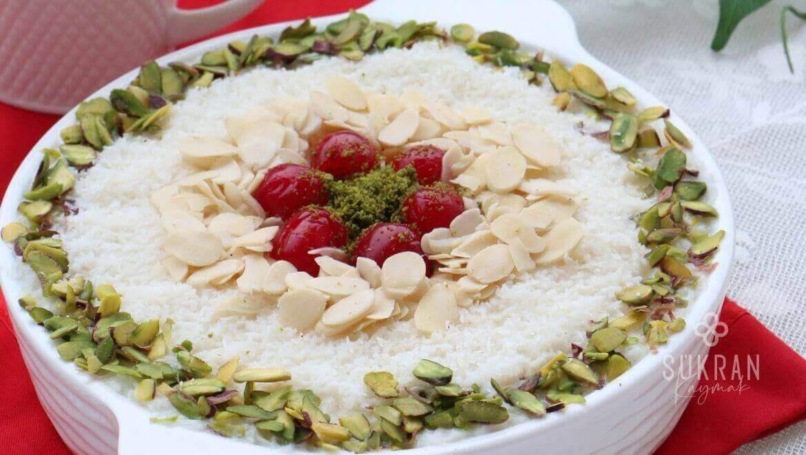 Güllaç Tarifi (Evde Nasıl Yapılır?) Şükran Kaymak